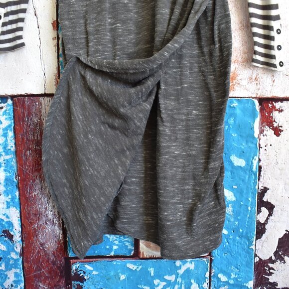 Women's De Collection Dress Striped Long Sleeve Casual MEDIUM Gray/White - Picture 6 of 13